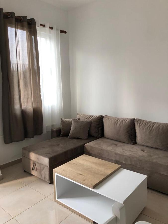 Seasidegolem Apartments Екстериор снимка